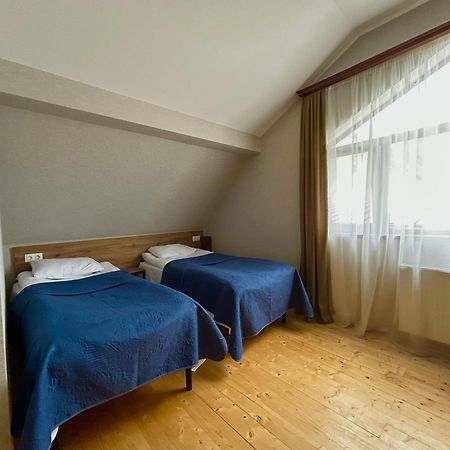 Aldema Hotell Kazbegi Eksteriør bilde