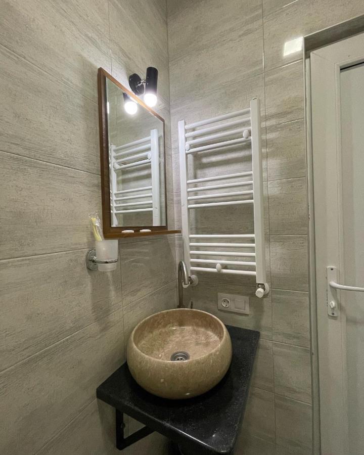 Aldema Hotell Kazbegi Eksteriør bilde